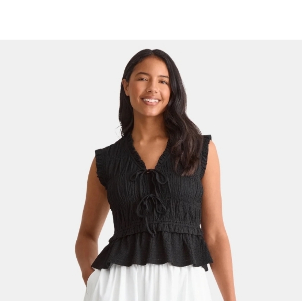Time and Tru Black Sleeveless Smocked Peplum Top